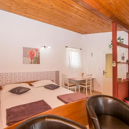 Apartment And Zinka Vodice