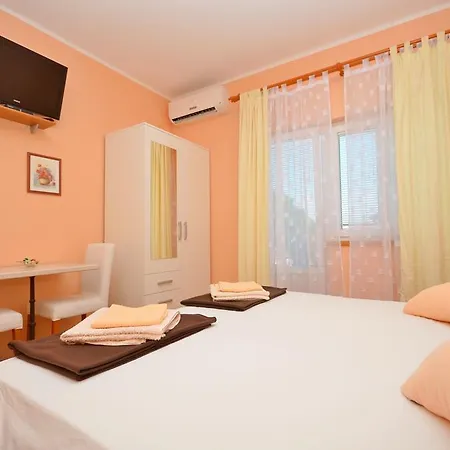 And Zinka * Vodice