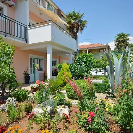 And Zinka Apartment *